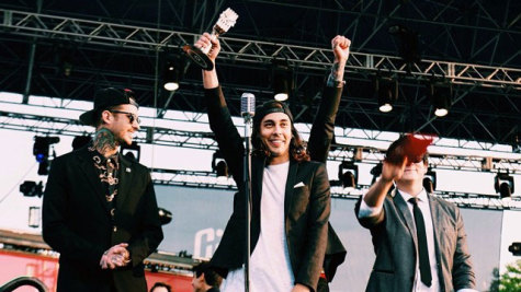 Pierce the Veil, Alt Press Music awards 2014