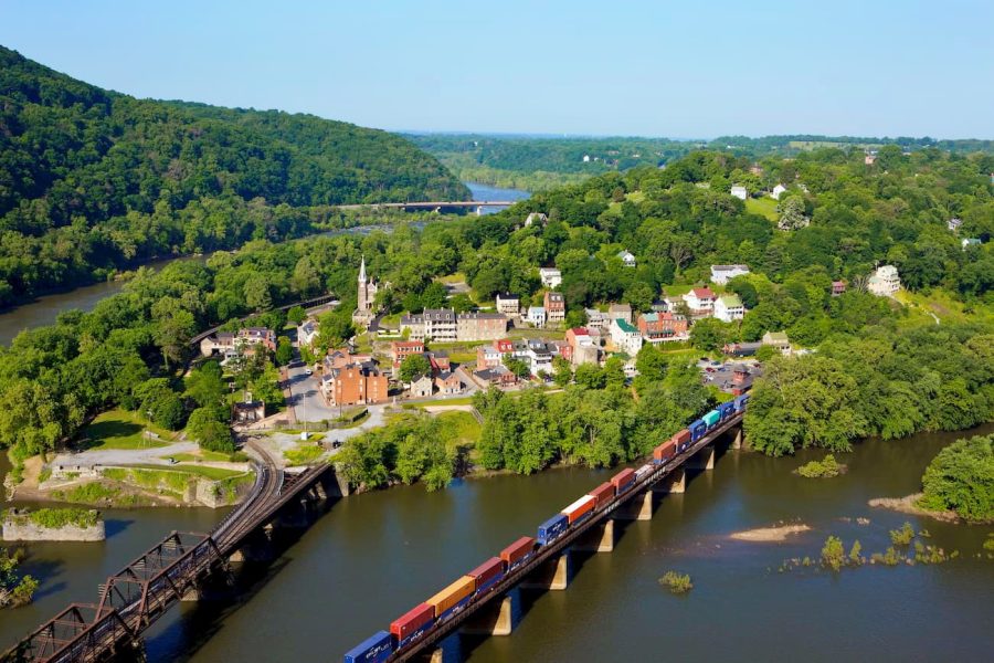 Beanntan Maryland [Dealbh]. (n.d.). Comhairliche Peak. https://peakvisor.com/adm/maryland.html